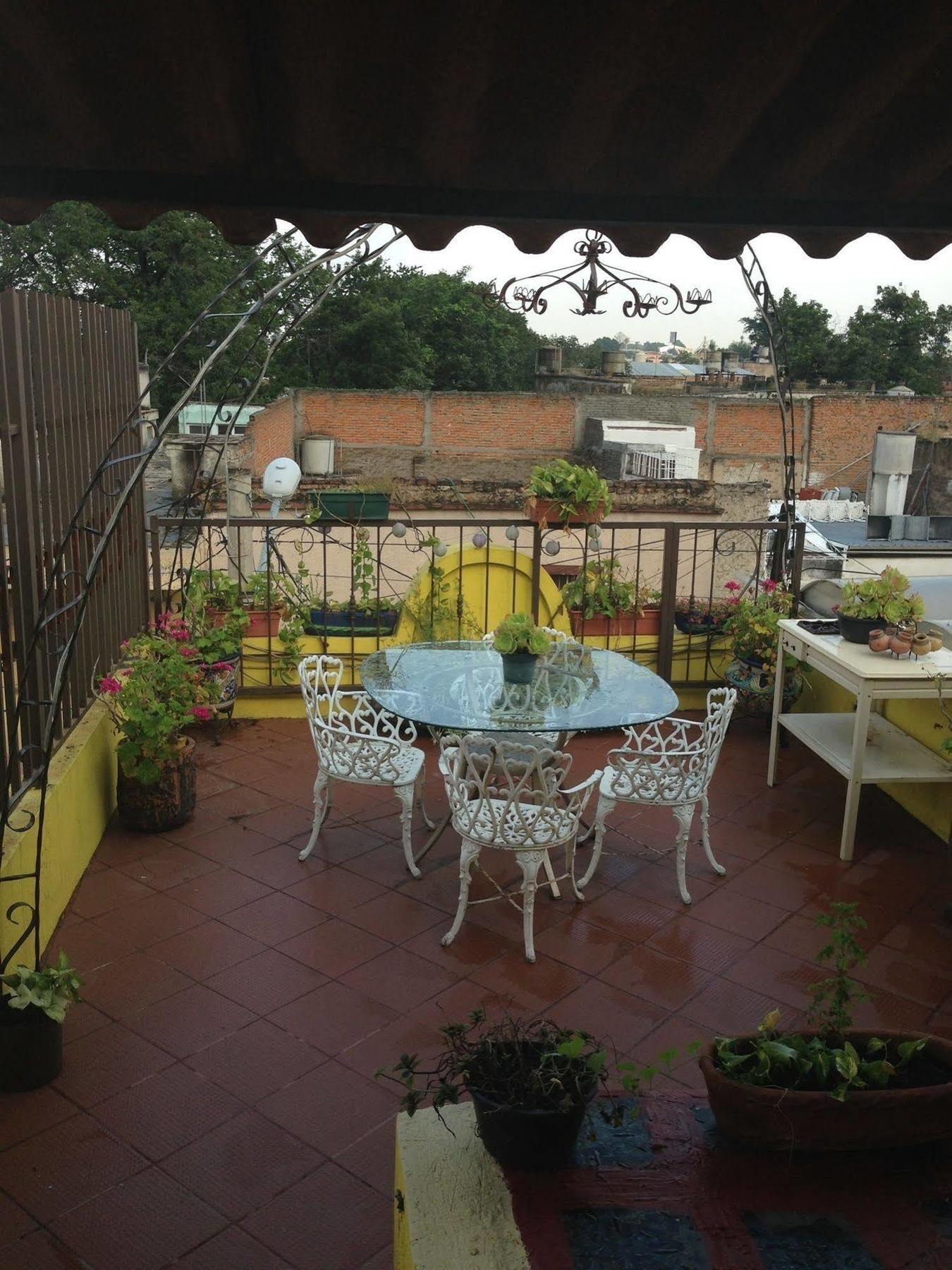 Hotel Mi Viejo Refugio Tlaquepaque Bagian luar foto